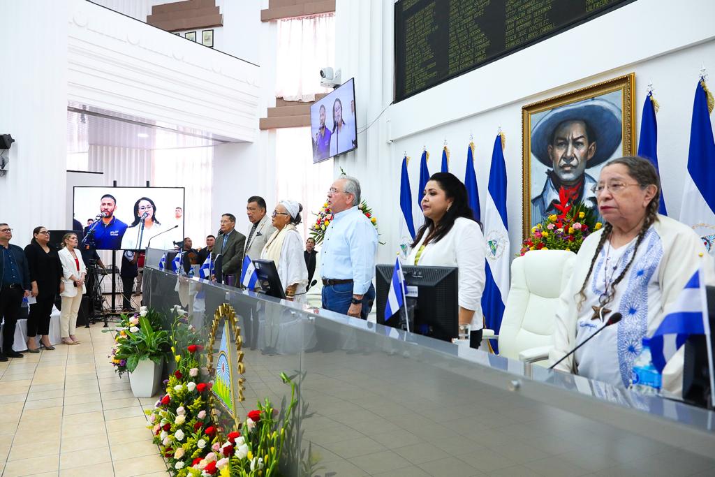 Sesión Solemne en Conmemoración del 47 Aniversario del Tránsito a la