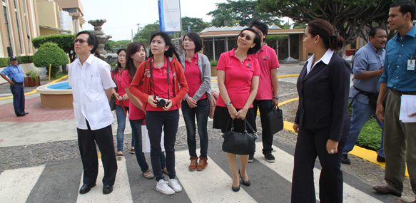 "Jovenes Embajadores de la Amistad China-Taiwan"
