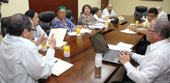 "Junta Directiva y representantes de bancadas parlamentarias"