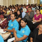 "Sindicalistas y representantes de sector empresarial en foro"
