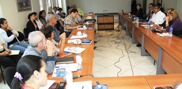 "Comision Produccion durante exposicion de BCN"