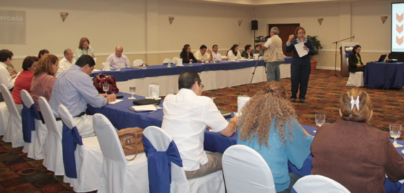 "Capacitaci{on sobre género"