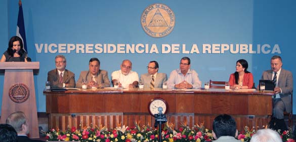 "Ingeniero Rene Nuñez durante premio a la Innovacion"