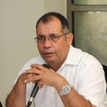 "Pedro Haslam, Ministro de Economía Familiar"