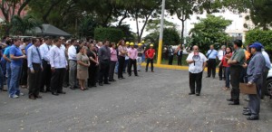 "Dip.Edwin Castro en zona de seguridad durante simulacro"