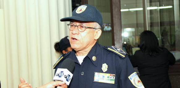 "Cmdte.Brigada Miguel Aleman, Dir.Bomberos, MINGOB"