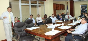 "Junta Directiva y Jefes de Bancadas en exposición de presupuesto 2014 de A.N."