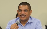 "Lic. Ivan Acosta, Ministro de Hacienda y Credito Publico"