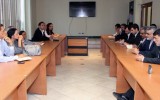 "Comision de Asuntos Exteriores y diputados iraníes"