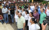 "Bancada FSLN colocando ofrenda floral"