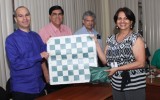 recibe juego de ajedrez