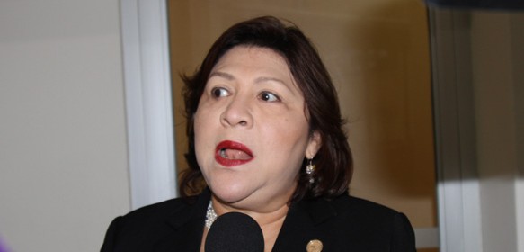 "Dra.Silvia Rosales Bolaños, CCJ"